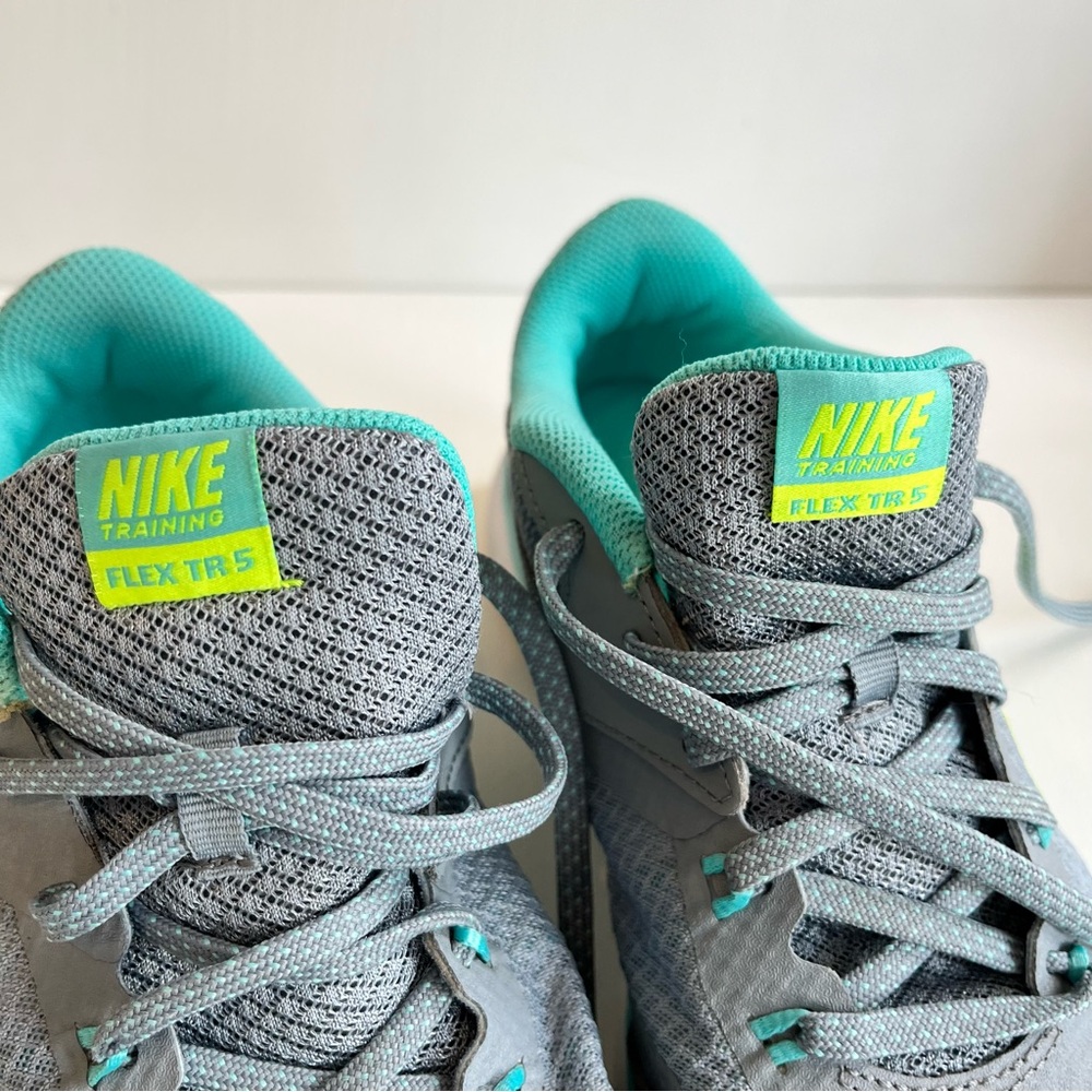 Nike Training Flex TR5 Women’s Sneakers - Picture 6 of 16
